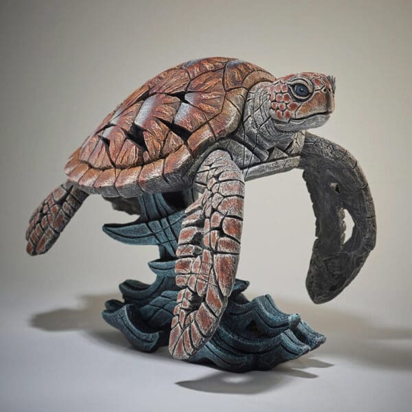 Edge Sea Turtle Figure - Image 3